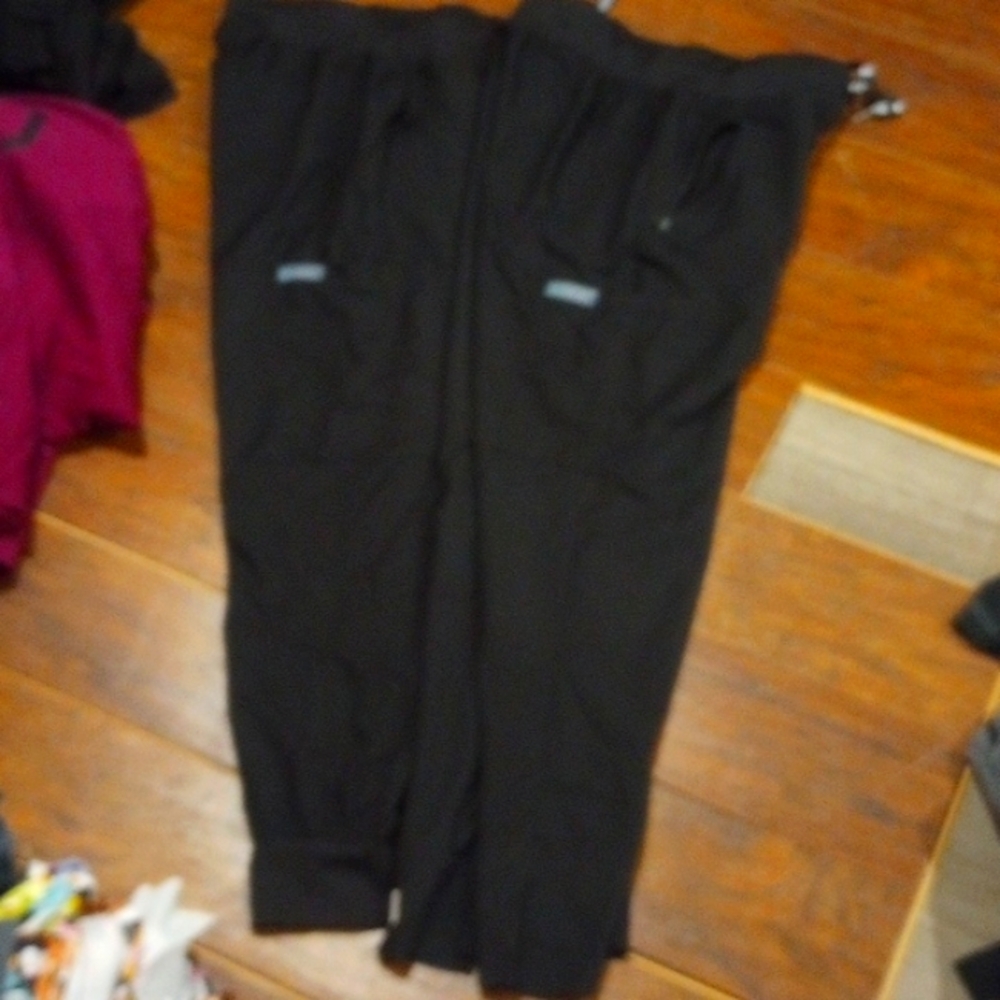 2pr xsmall scrub pants
